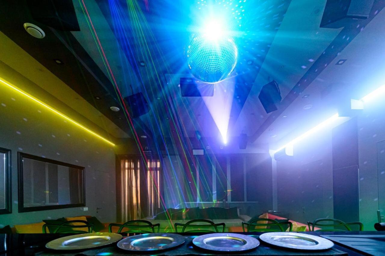 Party Luxury 3Br Sea View Apartment In Arcadia Odessa Dış mekan fotoğraf